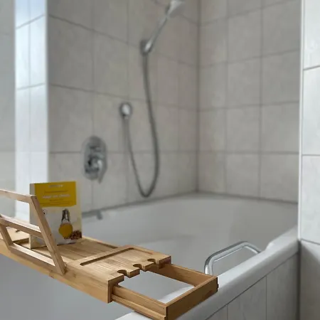 Apartament Toplage Fuer Beruf & Freizeit In - Andersen *